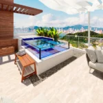 Piscina iGUI Faenza - Exemplo com 3 Faces em Acrílico